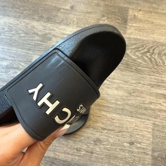 Givenchy Slides - Picture 3 of 3